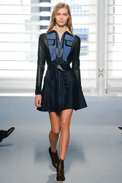 Look 24